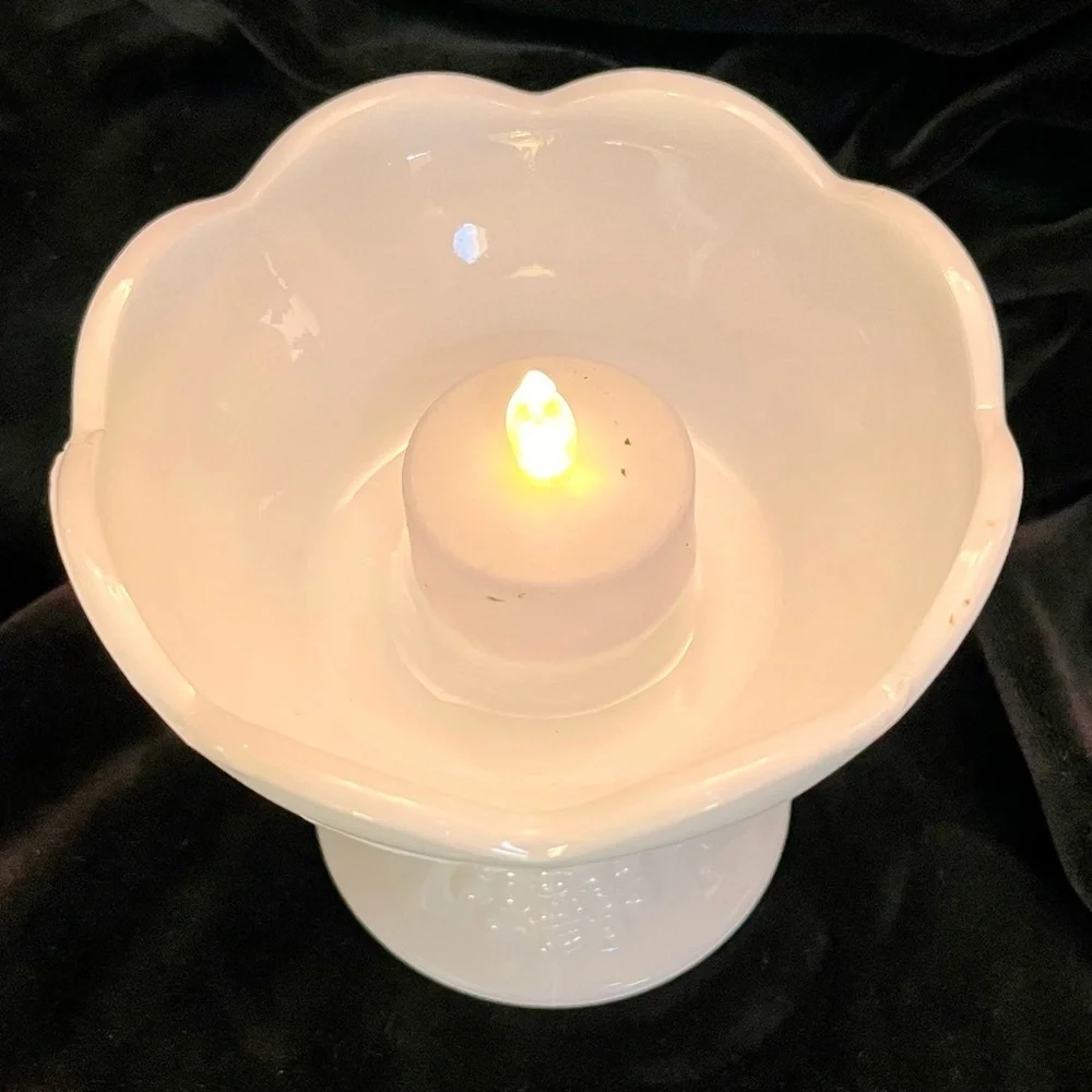 Indiana Glass Colony Harvest White Milk Glass Pedestal Candle Holder Grape VTG